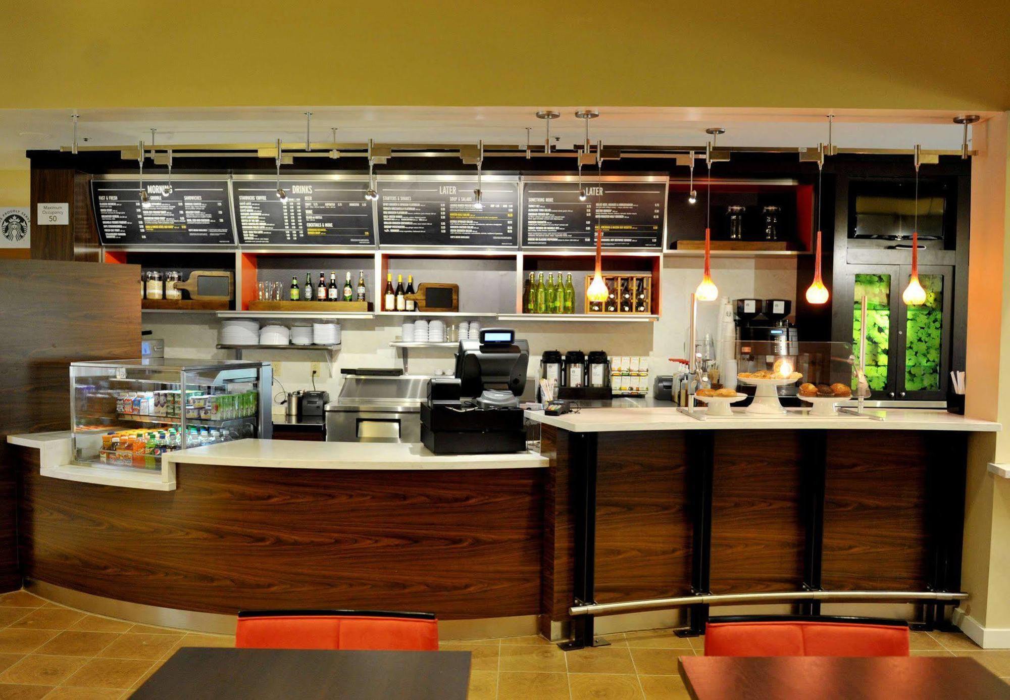 Courtyard By Marriott Dallas-Fort Worth/Bedford Exterior photo